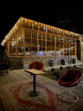 Berkri Gastro Yard & Guest House